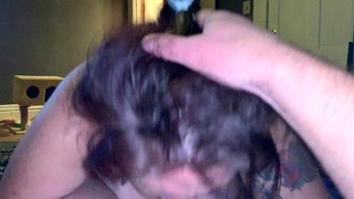 Pov Tatted Freak wird grob in den Hals gefickt und bekommt Sperma über ihr süßes Gesicht!