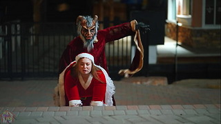 Krampus "A Whoreful Christmas" com Mia Dior