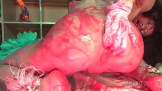 Slime It – 21 Inch 55 Cm Toy Full Deep Anal Action With Slime And Extremely Pumped Pussy Fisting.
